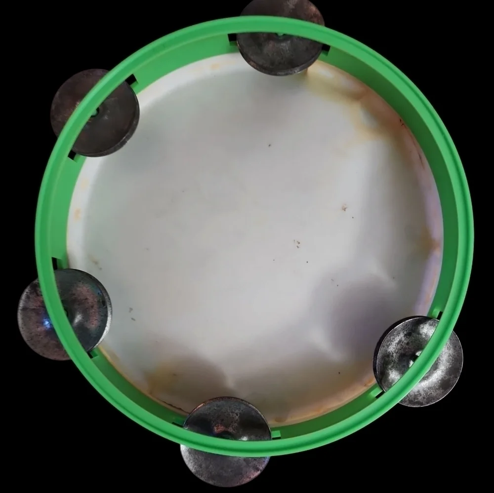 Vintage Looney Tunes Tambourine with Characters.  Comes In Original Box. - Picture 4 of 6